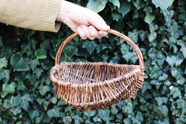 Frame basket hand-woven in Sussex